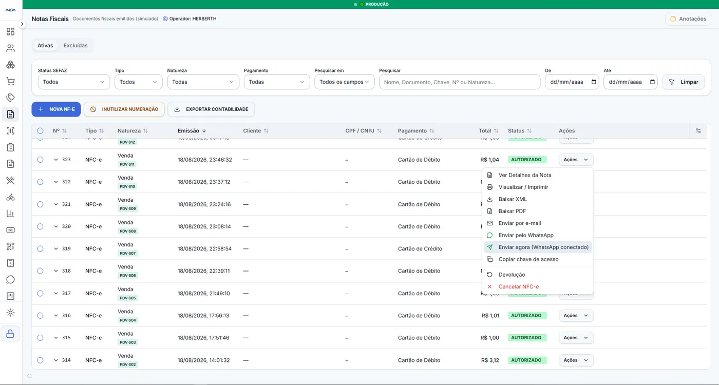 Listagem de notas fiscais emitidas com status AUTORIZADO na SEFAZ e o menu de ações aberto: ver detalhes, imprimir, baixar XML e PDF, enviar por e-mail ou WhatsApp, devolução e cancelamento